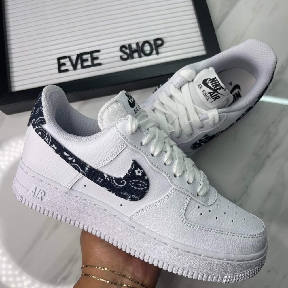 Air Force 1 Low 🖤🤍🐈‍⬛